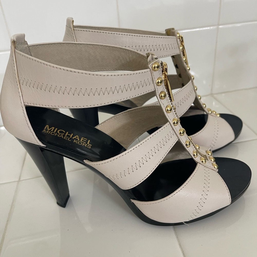 Michael Kors off white-Beige Heels - Picture 10 of 11